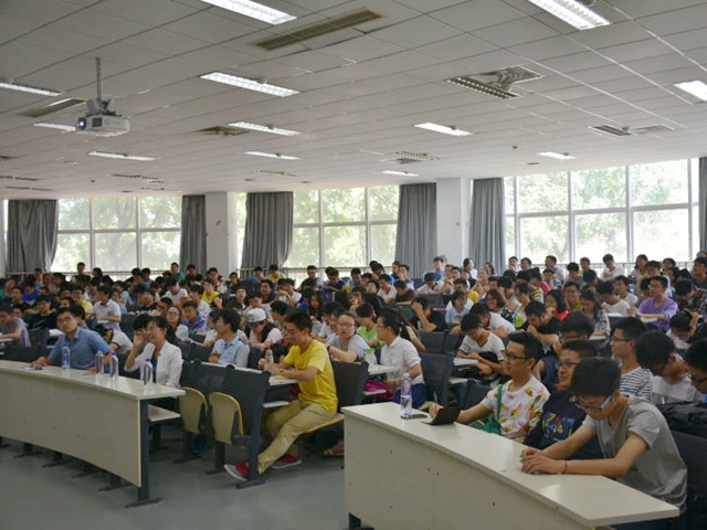 港澳六宝大典