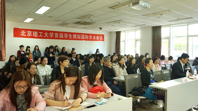 港澳六宝大典