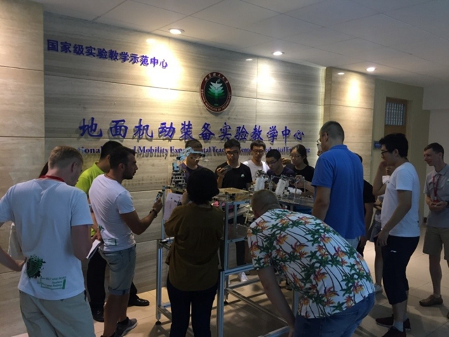 港澳六宝大典