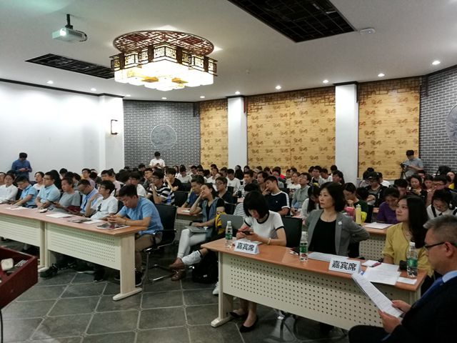 港澳六宝大典