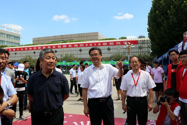 港澳六宝大典
