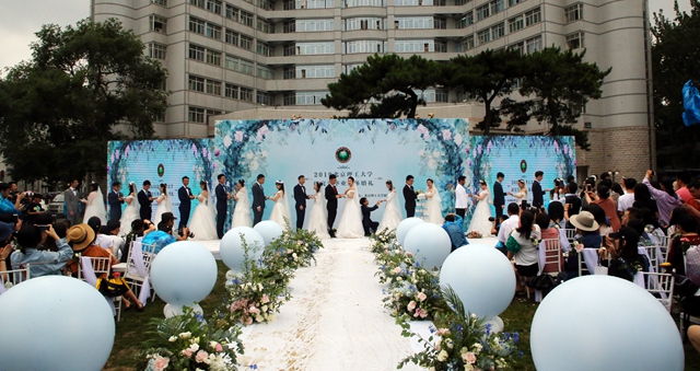 港澳六宝大典