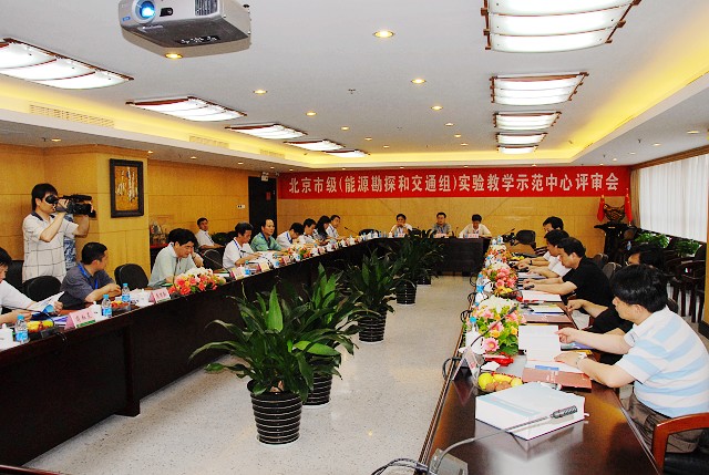 港澳六宝大典