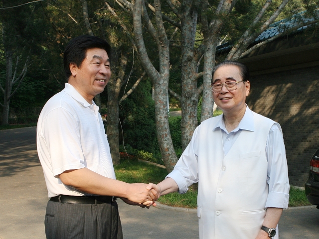 港澳六宝大典