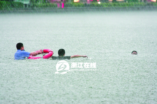 港澳六宝大典