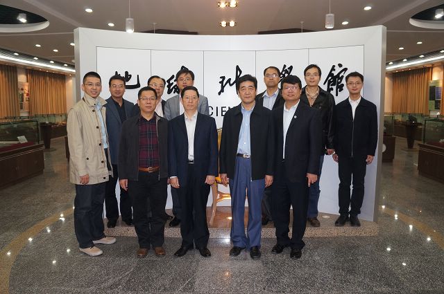 港澳六宝大典