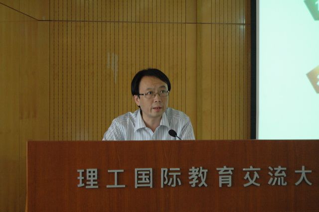 港澳六宝大典