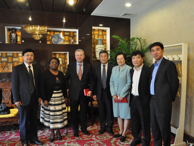 港澳六宝大典