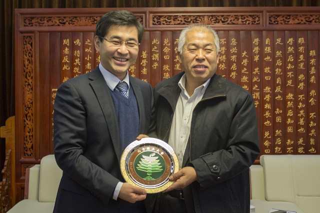 港澳六宝大典