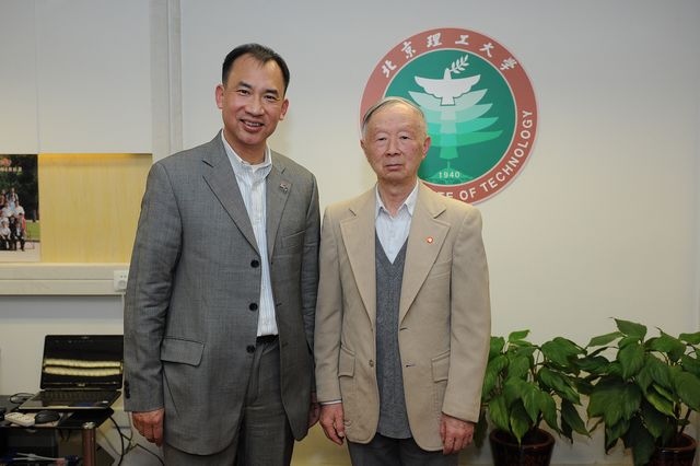 港澳六宝大典