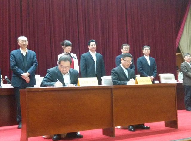 港澳六宝大典