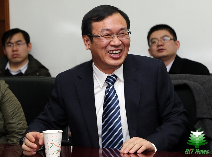 港澳六宝大典