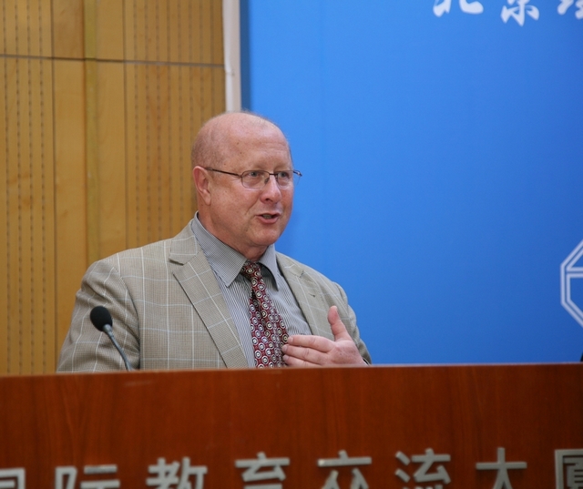港澳六宝大典