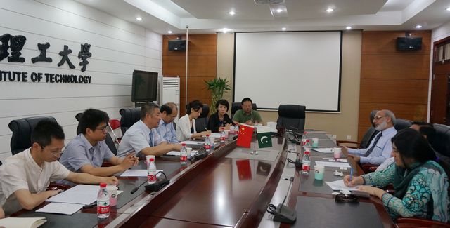港澳六宝大典