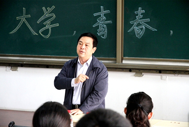 港澳六宝大典