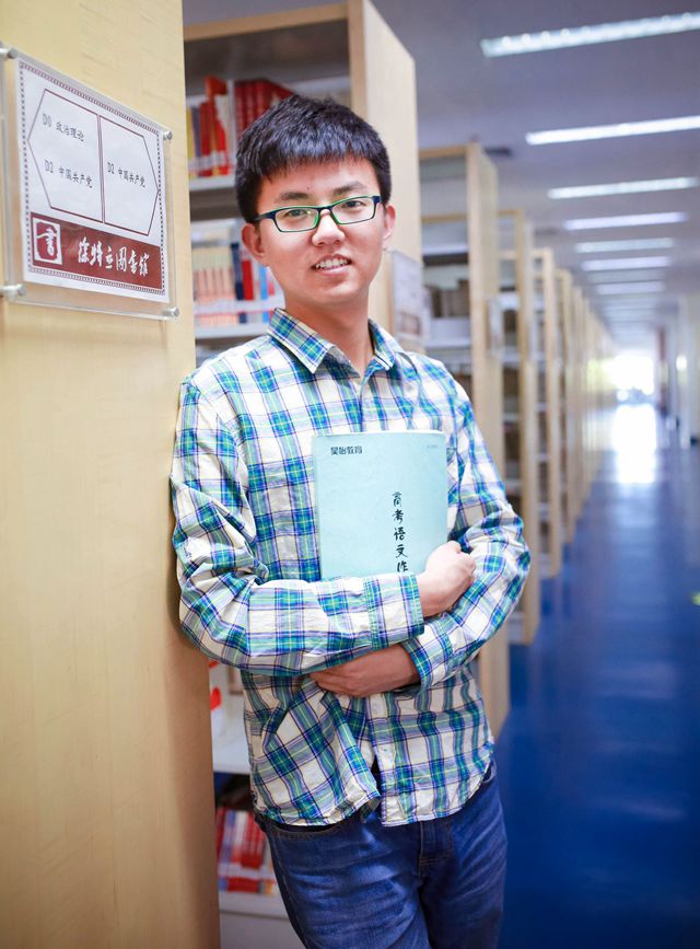 港澳六宝大典