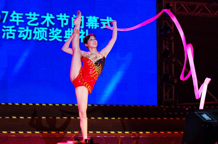 港澳六宝大典