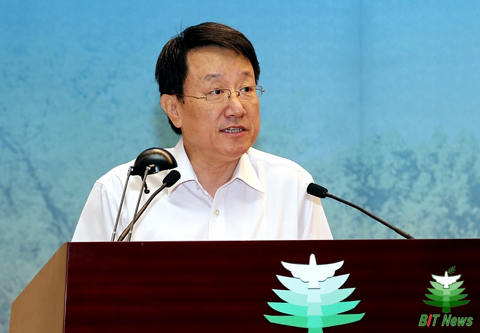 港澳六宝大典