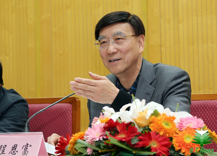 港澳六宝大典