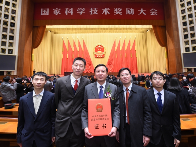 港澳六宝大典
