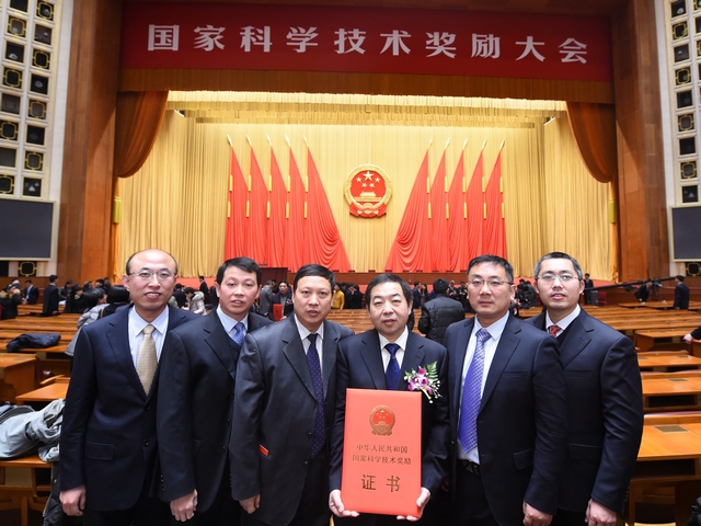 港澳六宝大典