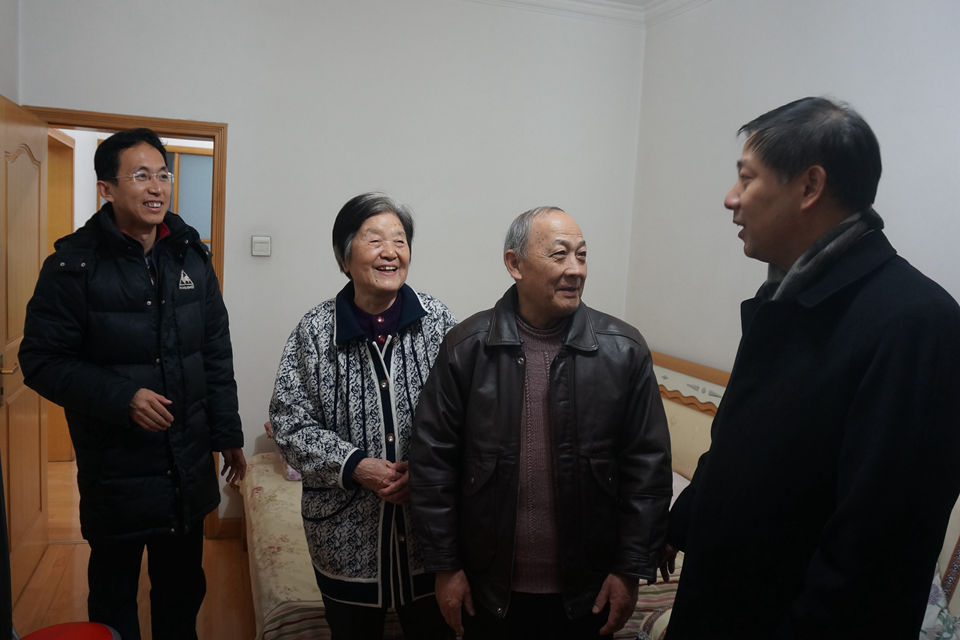 港澳六宝大典