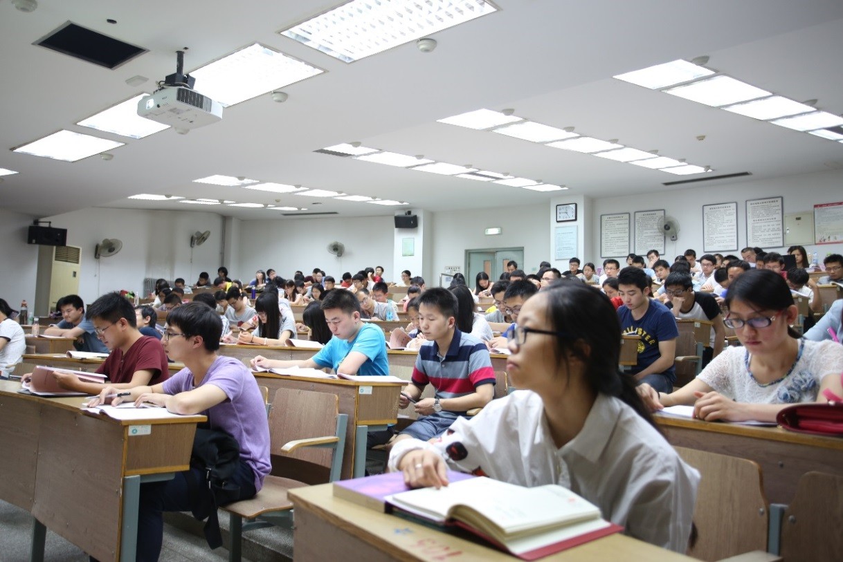 港澳六宝大典