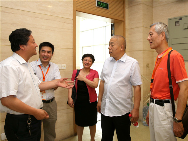 港澳六宝大典