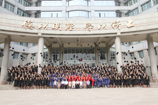 港澳六宝大典