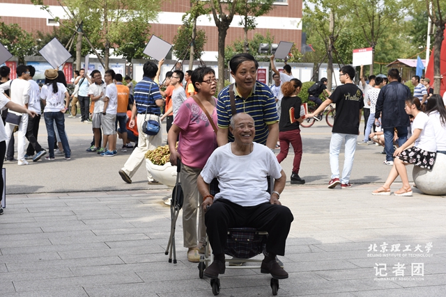 港澳六宝大典