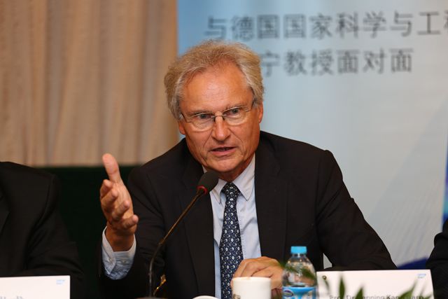 港澳六宝大典