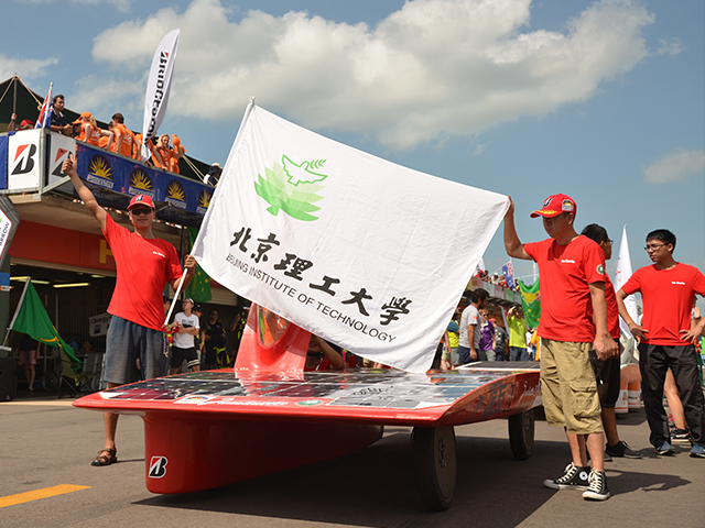 港澳六宝大典