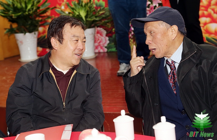港澳六宝大典