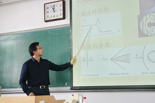 港澳六宝大典