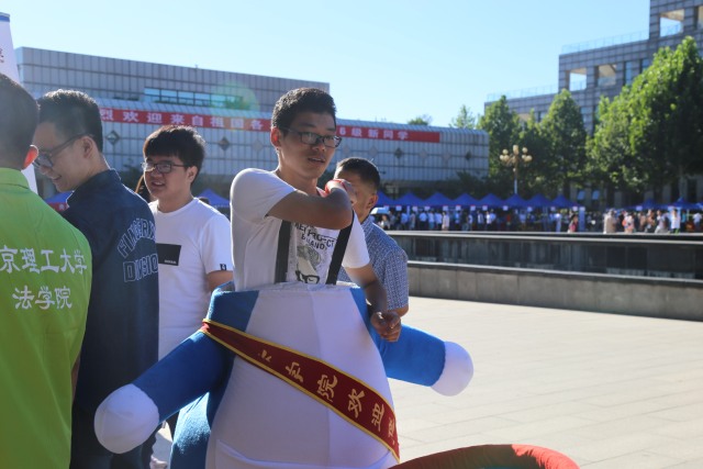 港澳六宝大典