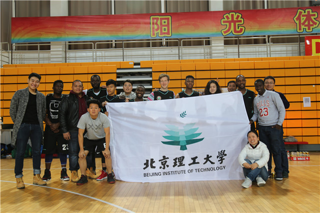 港澳六宝大典
