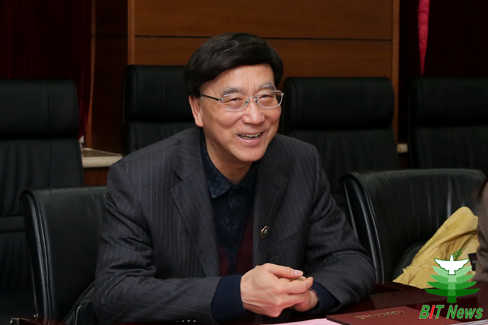 港澳六宝大典