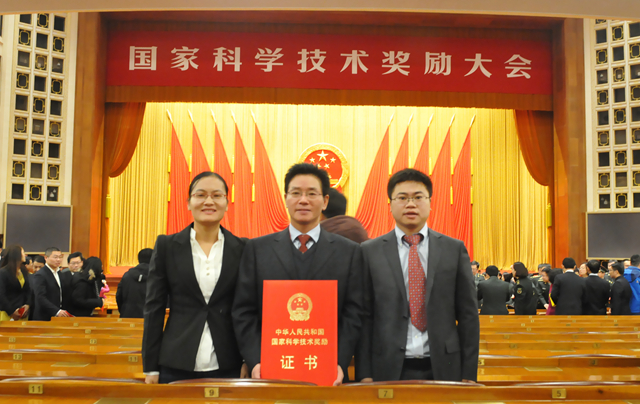 港澳六宝大典