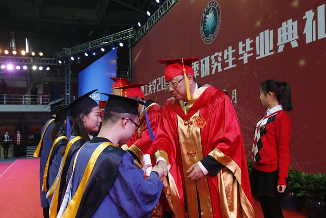 港澳六宝大典