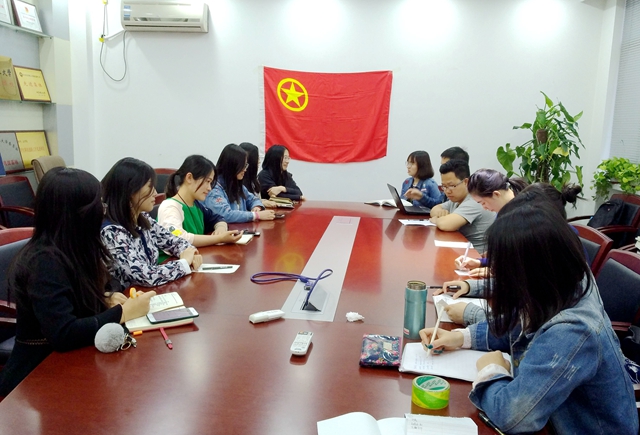 港澳六宝大典