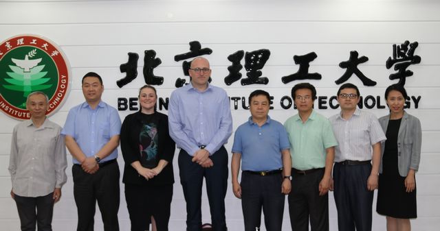 港澳六宝大典