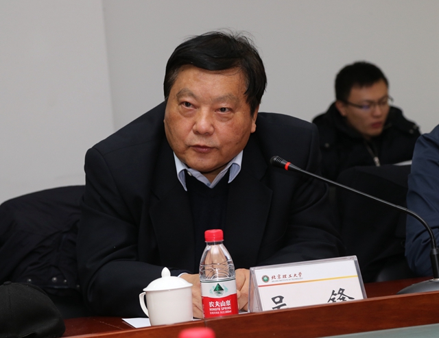 港澳六宝大典