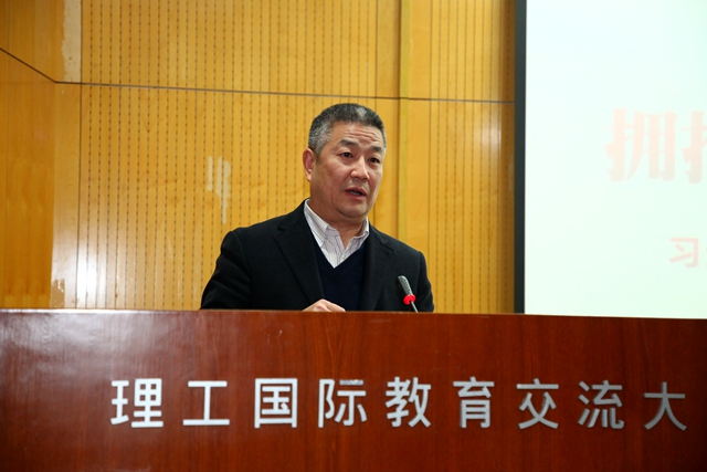 港澳六宝大典