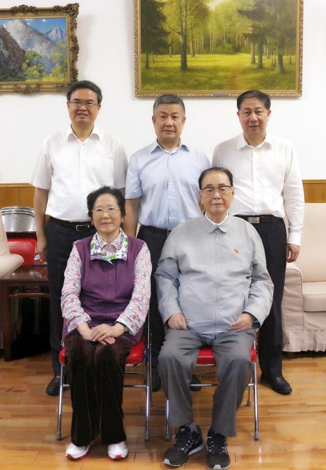 港澳六宝大典
