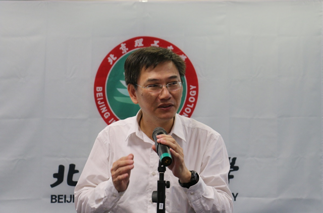 港澳六宝大典