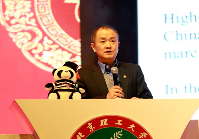 港澳六宝大典