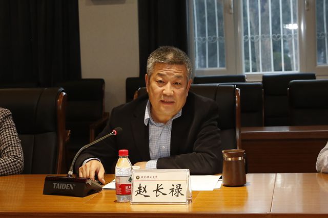 港澳六宝大典