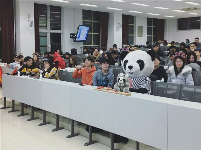港澳六宝大典