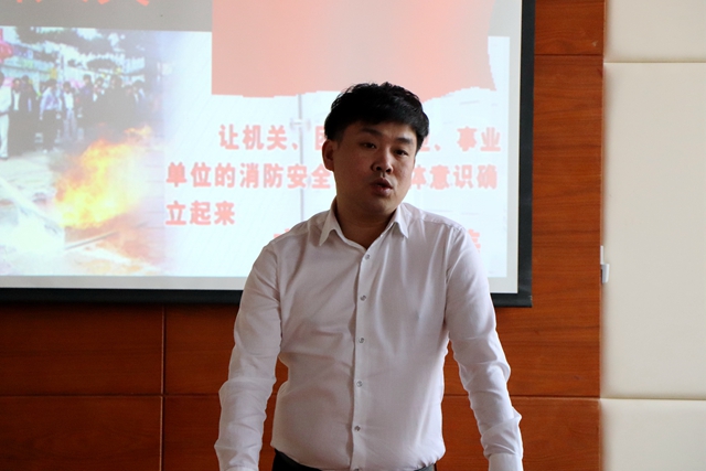 港澳六宝大典