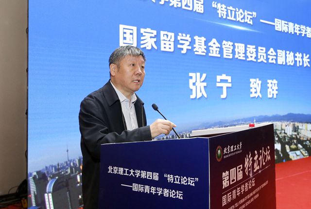 港澳六宝大典